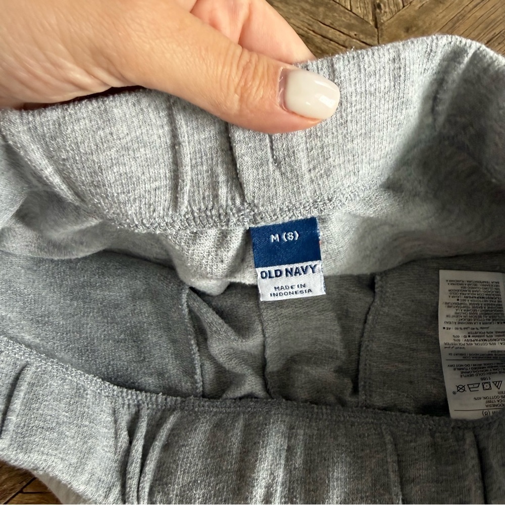 Old Navy Gray Athletic Shorts for Girls Medium (8) - Picture 3 of 5